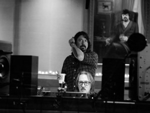 Dave Grohl reunited with his old friend Butch Vig (at console), the producer of Nirvana's Nevermind, for the making of Sound City: Real to Reel.